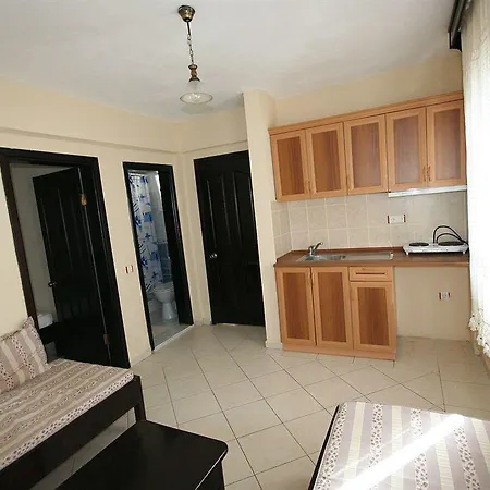 Mandarin Apart Apartmanhotel 5*